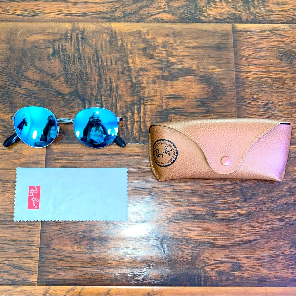 RAYBAN 1960’s inspired SUNGLASSES